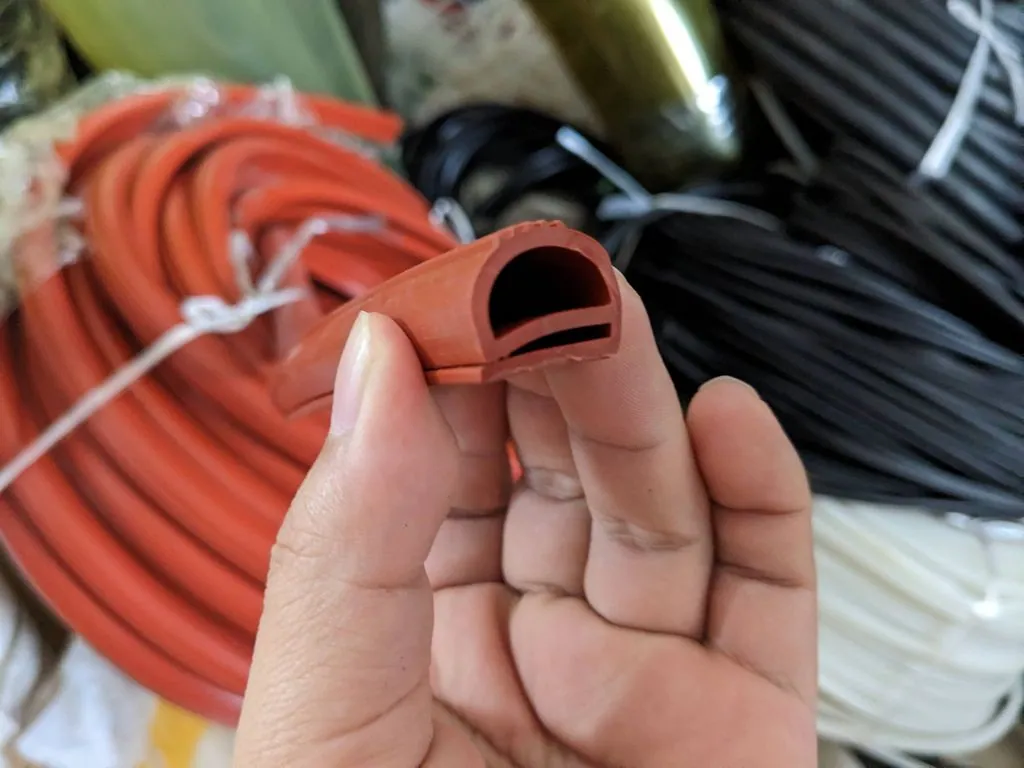 Gioăng cao su vuông Cao su chịu dầu (NBR) — cắt theo yêu cầu — PXL 071909282.MP Gioăng cao su vuông Cao su chịu dầu (NBR) — cắt theo yêu cầu — PXL 071909282.MP
