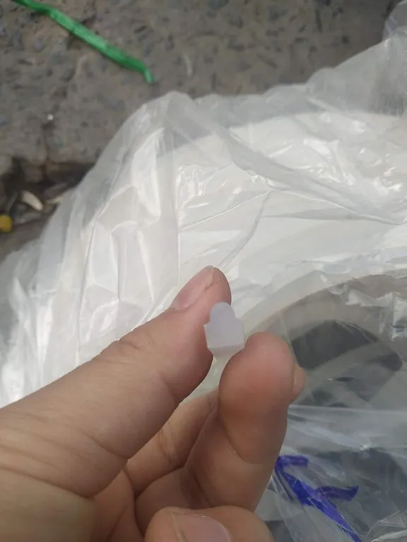 Gioăng cao su chữ P (gioăng cửa) Cao su xốp (sponge/foam) — cắt theo yêu cầu — ảnh thực tế Gioăng cao su chữ P (gioăng cửa) Cao su xốp (sponge/foam) — cắt theo yêu cầu — ảnh thực tế