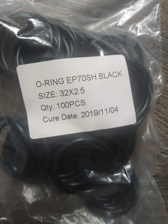 Gioăng cao su O-ring 421×4mm chịu dầu, chịu nhiệt — ảnh thực tế Gioăng cao su O-ring 421×4mm chịu dầu, chịu nhiệt — ảnh thực tế