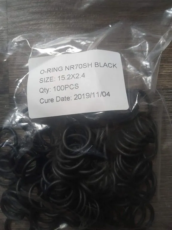 Gioăng cao su O-ring 4×2mm chịu dầu, chịu nhiệt — ảnh thực tế Gioăng cao su O-ring 4×2mm chịu dầu, chịu nhiệt — ảnh thực tế