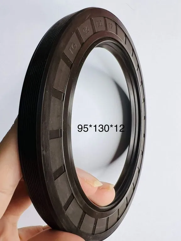 Phớt chặn dầu TC 10×22mm — NBR/FKM, dày 7/8mm — Phot chan dau 95x130x12 TG SVKS Phớt chặn dầu TC 10×22mm — NBR/FKM, dày 7/8mm — Phot chan dau 95x130x12 TG SVKS