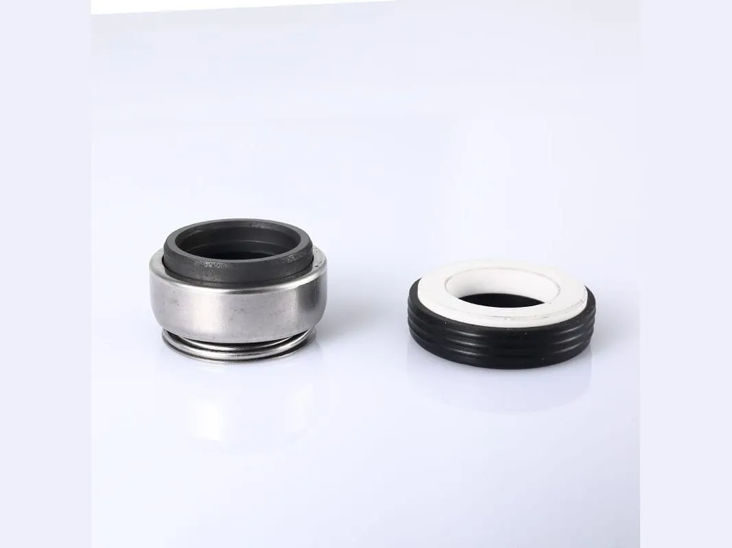 Phốt bơm nước 301: phần quay vỏ inox và vòng tĩnh trắng đặt cạnh nhau