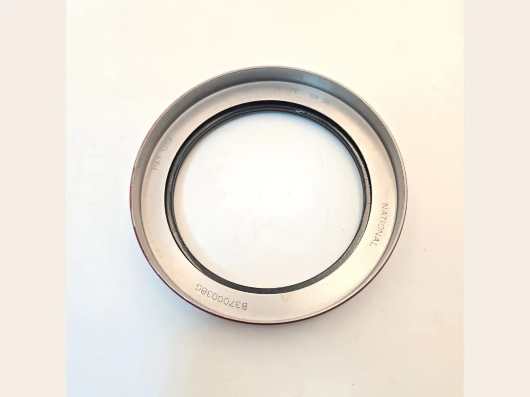 Phớt SKF: phớt vỏ thép cỡ lớn nhìn thẳng thấy môi